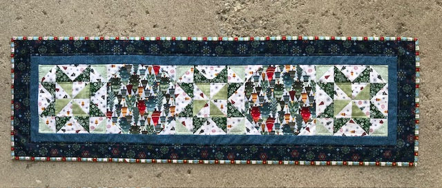 Nordic Holiday Village Runner Kit