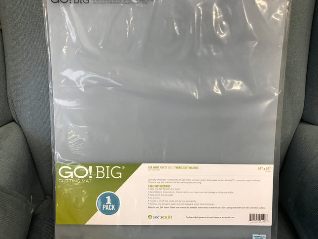 55146 GO! Big Cutting Mat 14”x16”
